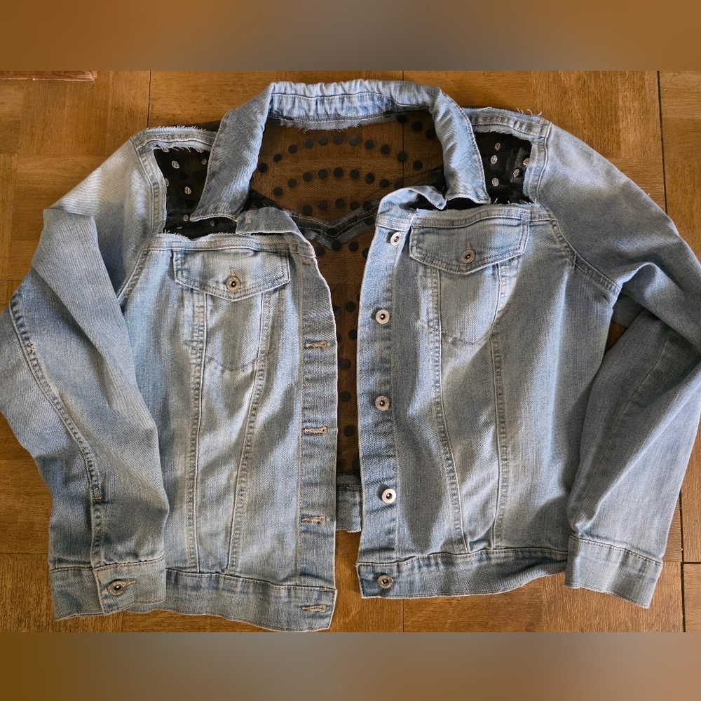 "Just A Phase" Custom Upcyled Moon Phase Jean Jacket Sz 2x - Picture 8 of 10